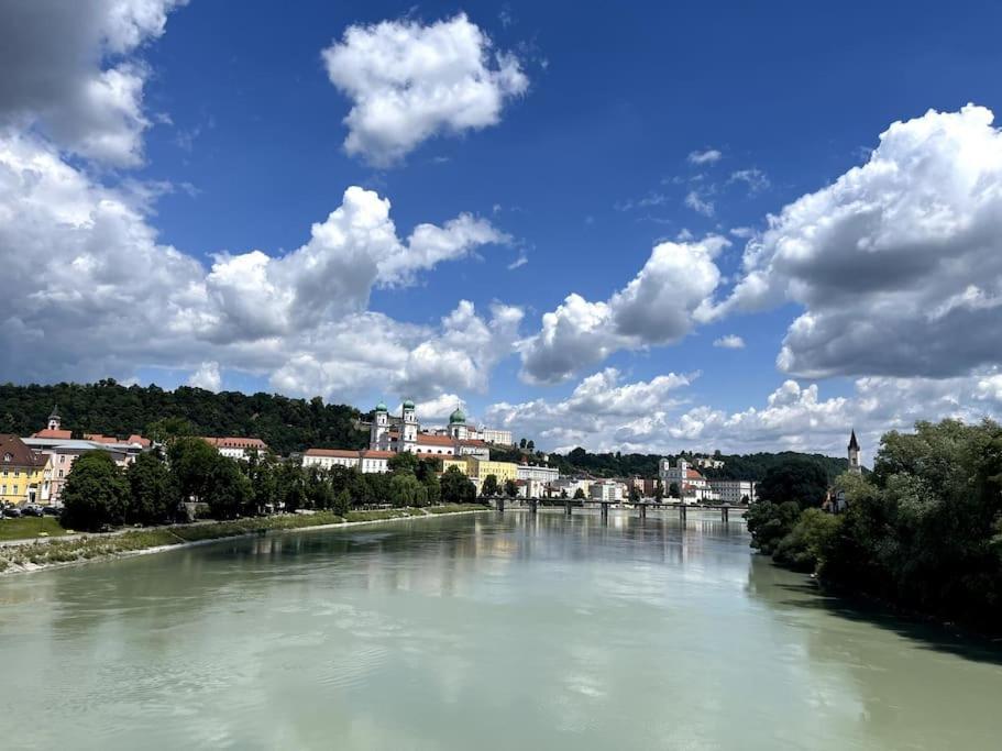 Schoene In * Passau